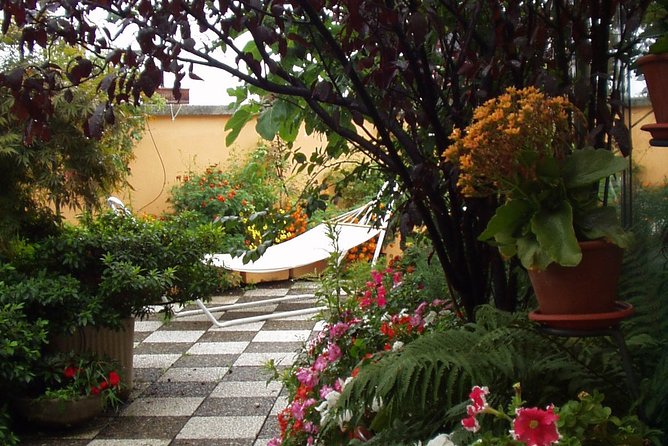 The Secrets to Learn Fresh Pasta and Tiramisù in a Glam Home - Tiramisù secrets, the nonna style way