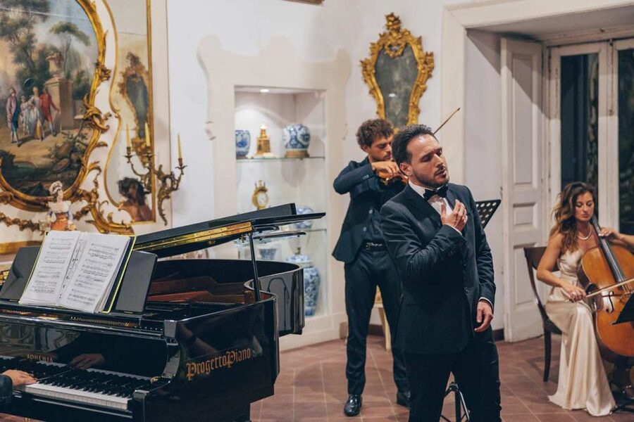 The Three Tenors in Sorrento: Opera Arias, Naples and Songs - From Tosca to Turandot: how the opera half plays out