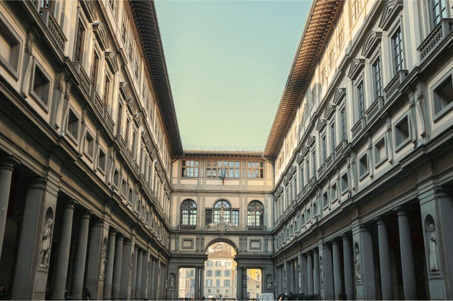The Uffizi Gallery Florence Small group Guided tour - Where the Tour Starts and How the Path Likely Flows