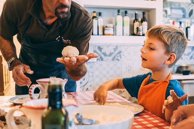 Toss, Bake, Cheers! - Sorrento Pizza Making Class with Wine - Who This Class Fits Best