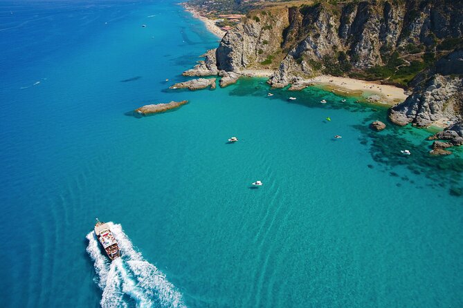 Tour of the Costa degli Dei by boat, 3 hours with aperitif included - Price and Value: What You Get for $54.42
