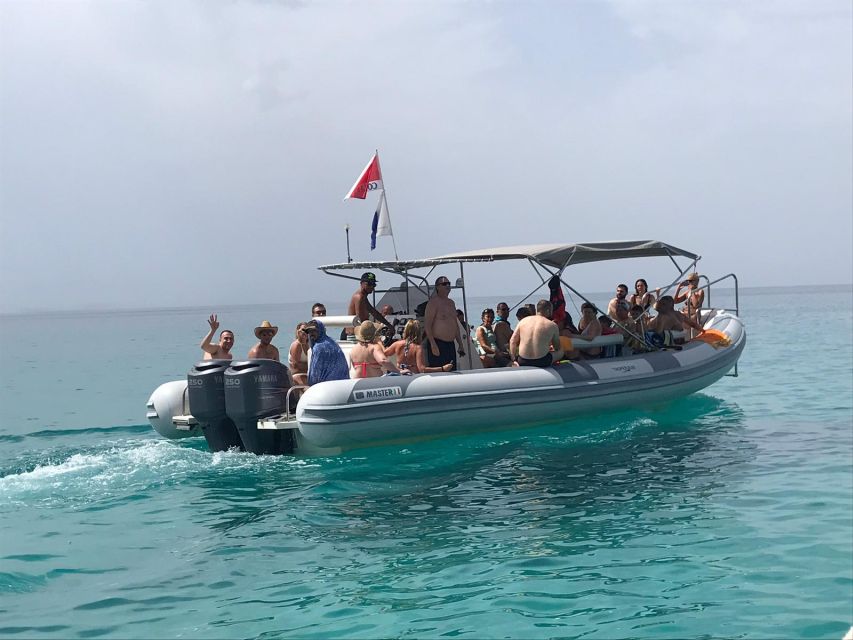 Tropea: Capo Vaticano Boat Trip with Snorkeling & Drink - Grotta Del Palombaro: another grotto beat for photos and underwater looks