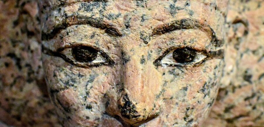 Turin: Guided Egyptian Museum Tour - The must-see objects: papyri, mummies, jewelry, and sarcophagi
