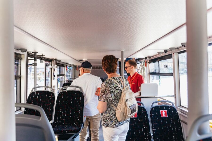 Turin: Hop-on Hop-off Bus Tour with 24 or 48-Hour Ticket - The Green Line for royal residences and stadium territory