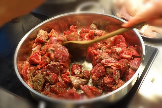 Tuscan Cooking Class and Dinner in Florence - Meeting near Via Venezia, Camillo Cavour, and Piazza Santa Trinita
