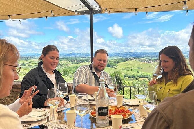 Tuscany Wine Tour: 2 Wineries & San Gimignano from Florence - Getting There: Piazza della Calza, the Morning Rhythm, and the Group Vibe