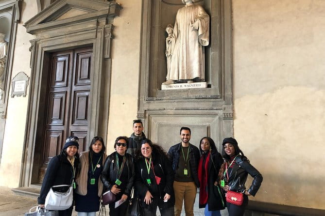 Uffizi Gallery Small Group Tour with Guide - Why the Uffizi works better with a small-group guide