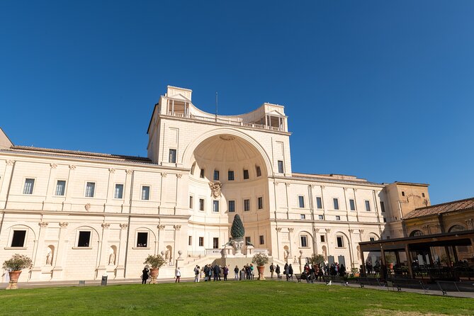 Vatican Museums, Sistine Chapel and St. Peter's Basilica Tour - Walking, stairs, heat, and staying comfortable