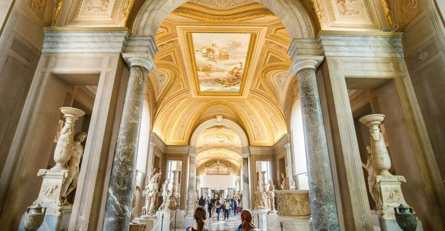 Vatican: Museums & Sistine Chapel Entrance Ticket - Raphael Rooms and Borgia Apartments: where the pacing really changes