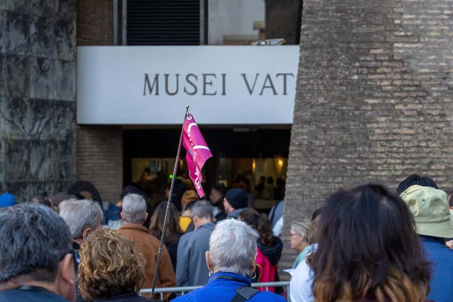 Vatican Museums & Sistine Chapel Skip-the-Ticket-Line Tour - Key points to know before you go