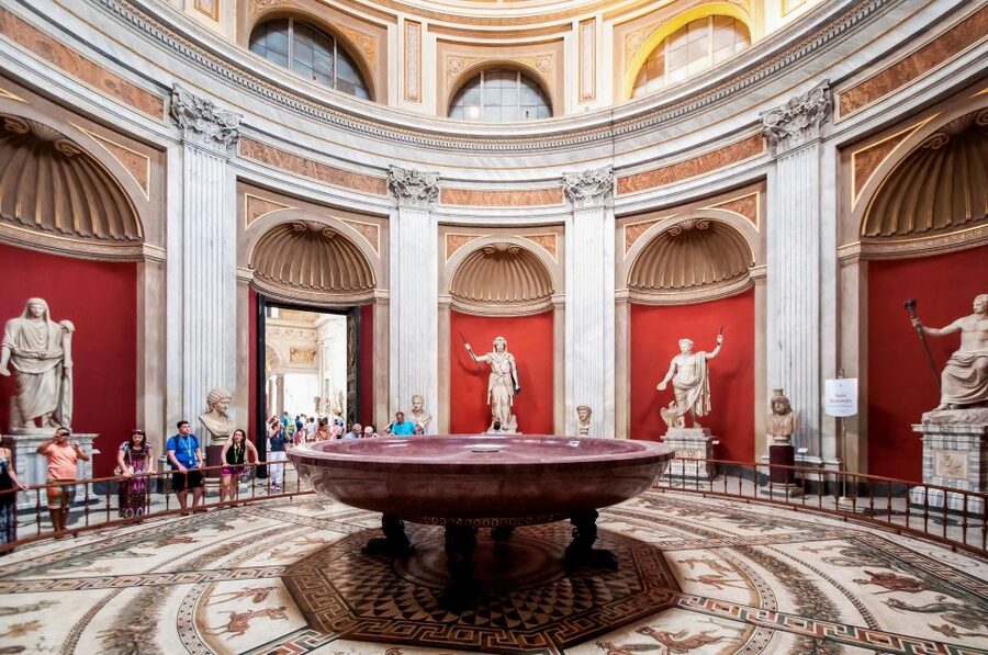 Vatican Museums & Sistine Chapel Skip-the-Ticket-Line Tour - Guide quality matters, and this tour can be excellent