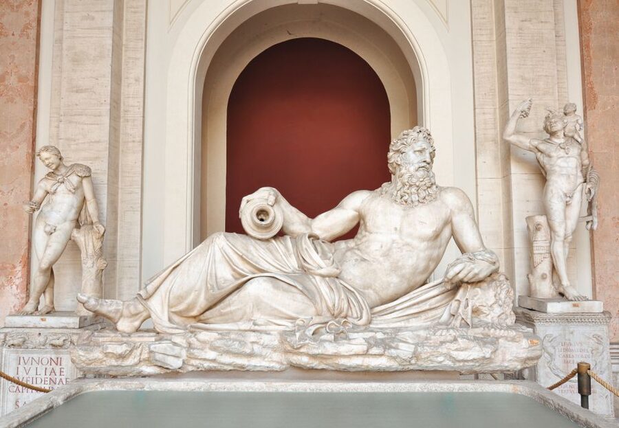 Vatican Museums, Sistine Chapel & St Peter's Basilica Tour - Who should book this tour, and who should reconsider