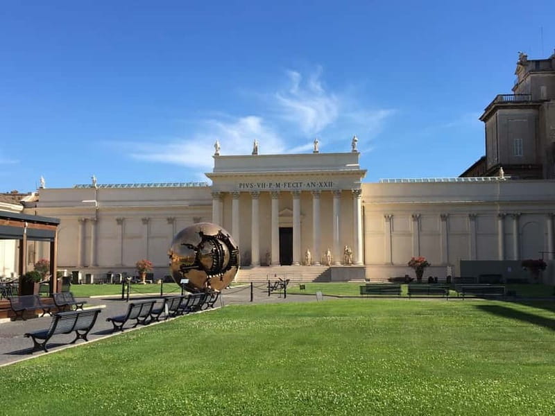 Vatican Museums, Sistine Chapel & St. Peter's Square Tour - Meeting at Brastours, Headsets, and How the Small-Group Pace Feels