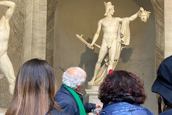 Vatican Museums, Sistine Chapel Tour and Basilica Access - Cortile della Pigna: a short reset that helps your stamina