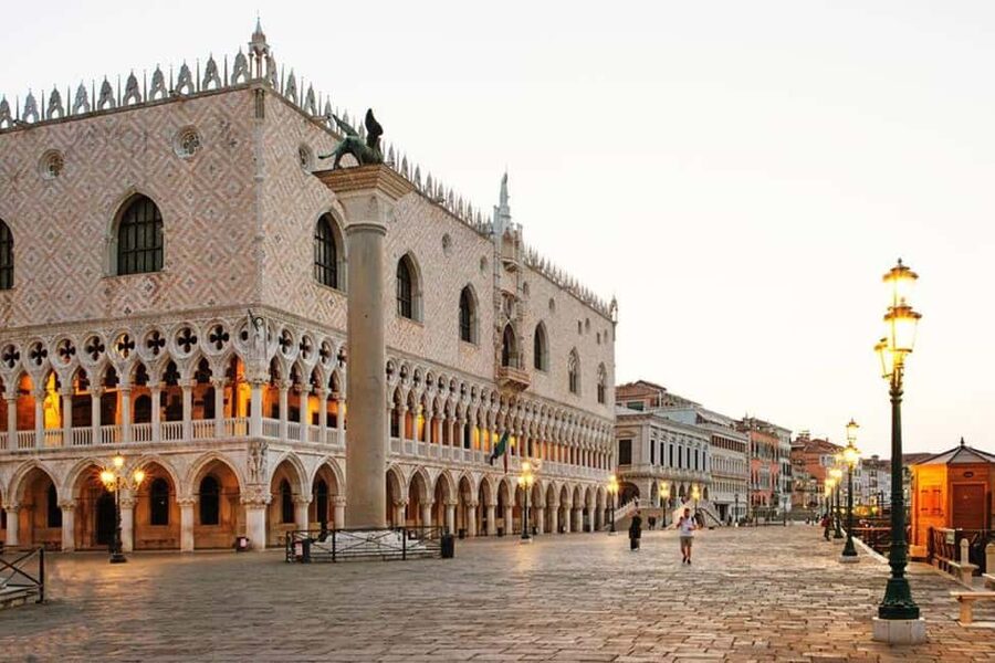 Venetian Lagoon Tour: Visit Murano, Burano and Torcello - Who This Tour Suits Best (And Who Might Want a Ferry Pass Instead)
