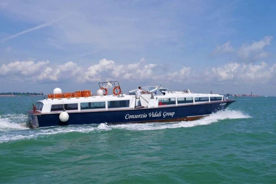 Venetian Lagoon Tour: Visit Murano, Burano and Torcello - Murano Glassblowing Demo, How to Make the Most of the Workshop Stop