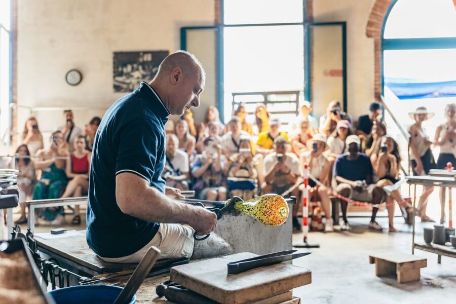 Venice: Burano, Torcello & Murano Boat Tour w/Glassblowing - On the water: what the lagoon ride feels like and what you’ll learn
