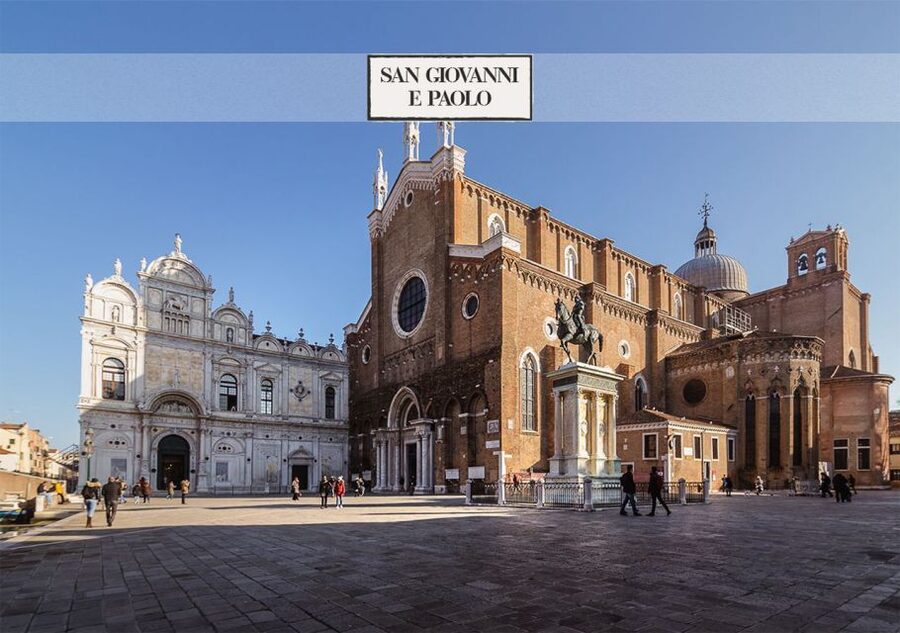 Venice: City Center Historical Guided Walking Tour - Venice Gallery VR: a time travel lesson you can actually watch