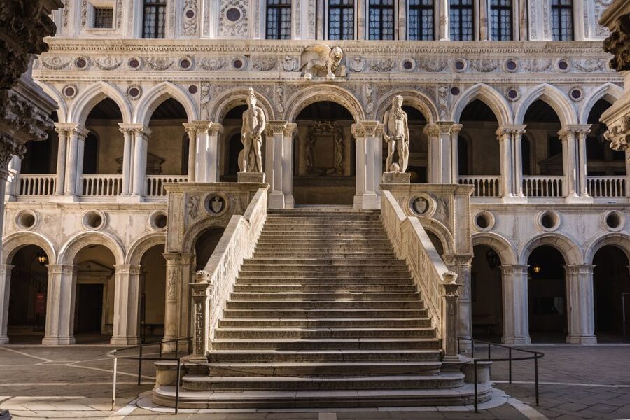 Venice: Doge's Palace, Bridge of Sighs & Prisons Guided Tour - Price and Value: Is $68 Worth It for a 1-Hour Venice Fix?