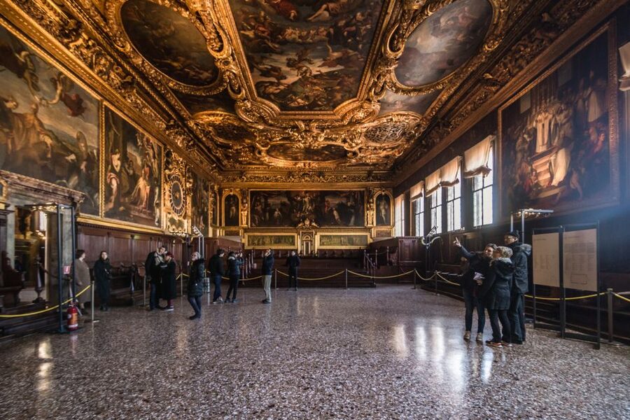Venice: Doge's Palace, Bridge of Sighs & Prisons Guided Tour - The Doge’s Palace Sprint: What You Actually See and Why It Matters
