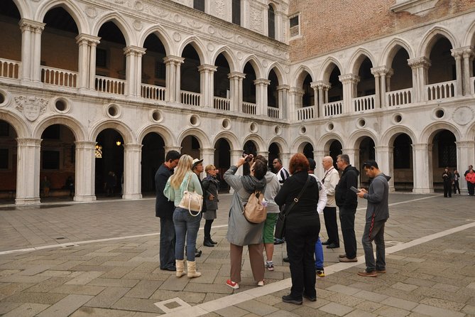Venice Doge's Palace & Prisons Tour - Inside the New Prisons: walking the footsteps of the condemned