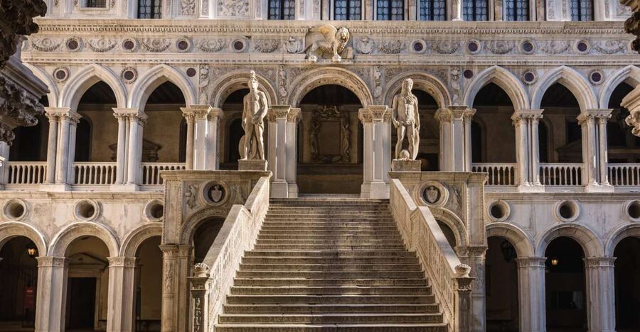 Venice: Doge's Palace Skip-the-Line Ticket with Guidebook - Why Doge’s Palace skip-the-line really matters at St Mark’s Square