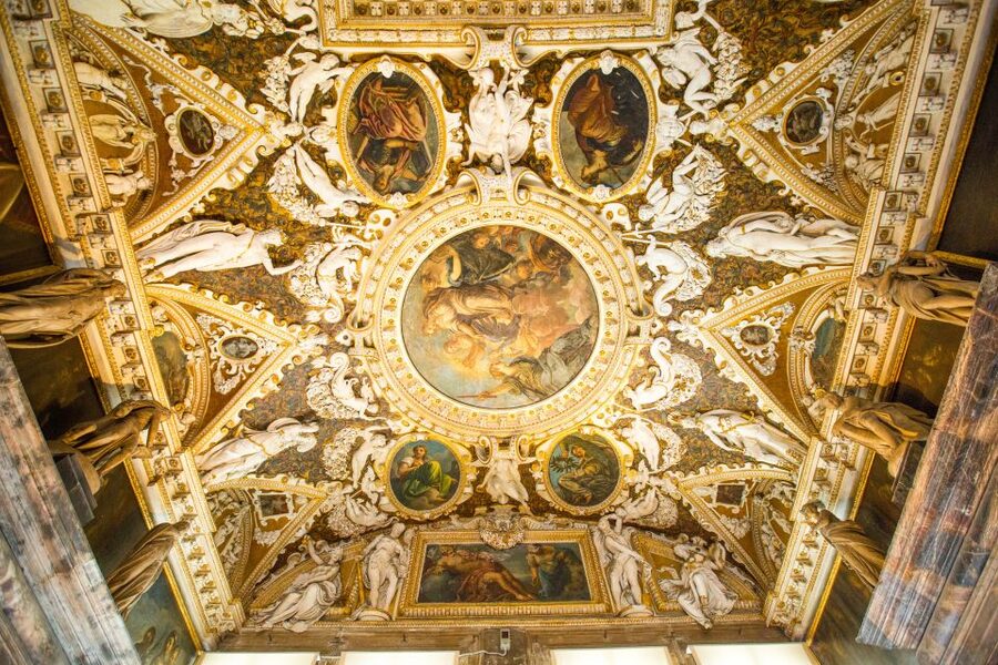 Venice: Doge's Palace Skip-the-Line Tour with Prisons - Why Doge’s Palace is worth your time (and your feet)