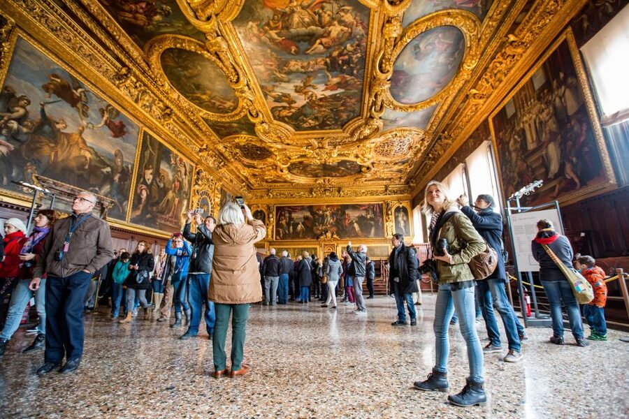 Venice: Doge's Palace Skip-the-Line Tour with Prisons - Bridge of Sighs: the moment politics turns personal