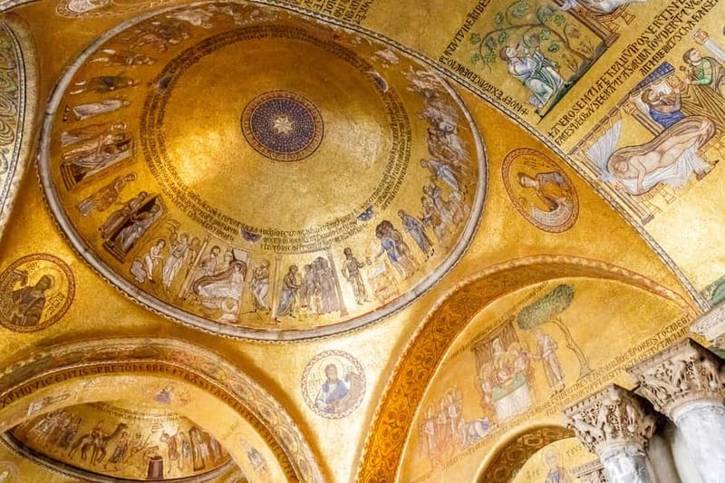 Venice: Doge's Palace, St Mark's Basilica, and Pala d'Oro - Languages, Group Size, and How Guides Keep Things Moving