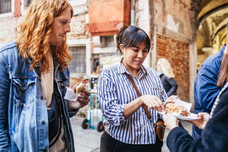 Venice: Food Tasting Tour with Cicchetti Dishes and Wine - Wine pairings and spritz: what to sip when everything is small-bite sized