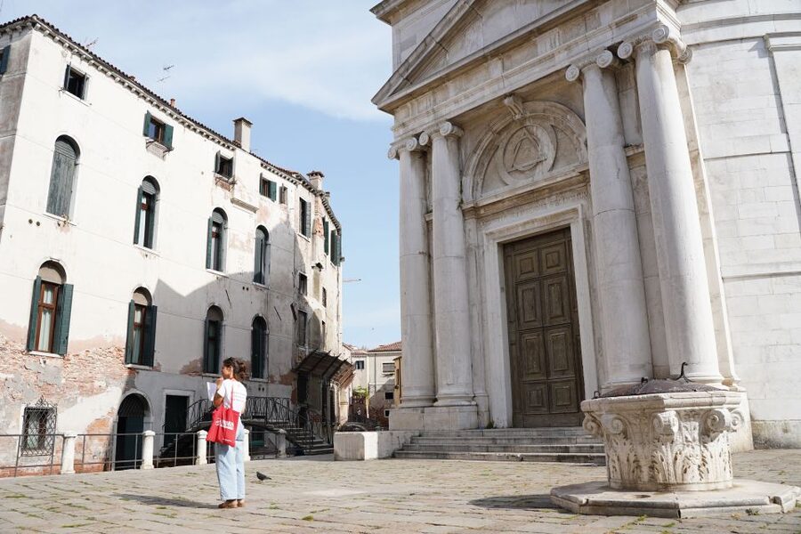 Venice: Food Tasting Tour with Cicchetti Dishes and Wine - Route coverage and walking: easy enough to enjoy, not easy enough to ignore
