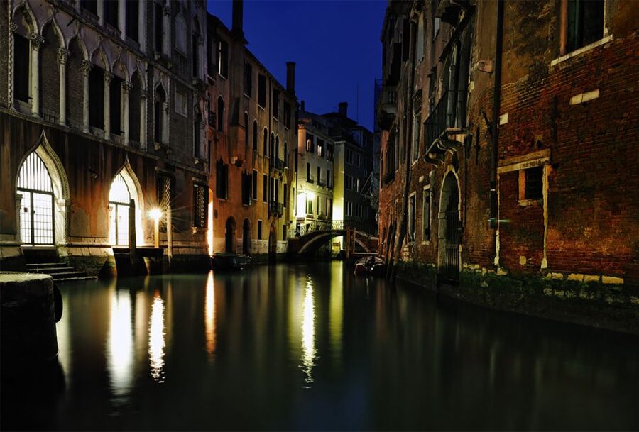 Venice: Ghost Tour to Rialto and San Marco Square - The San Marco Square Portion, Where Legends Have a Stage