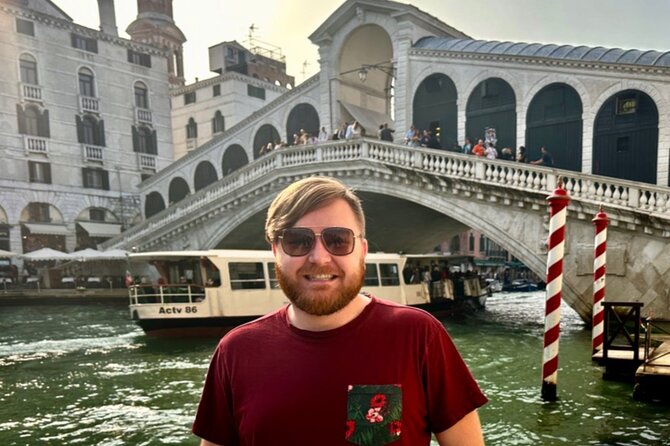 Venice in A Day: St Mark's Basilica, Doge's Palace & Gondola Ride - Lunch Break and Free Time: How to Spend the 1.5 Hours