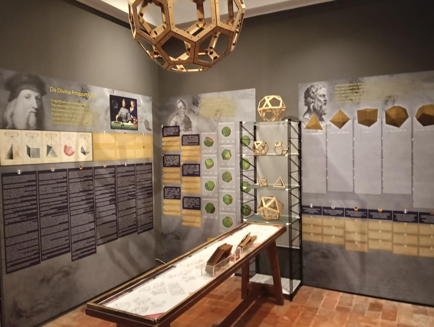 Venice: Leonardo Da Vinci Museum Entrance Ticket - Photos, the gift shop, and the little extras that add value