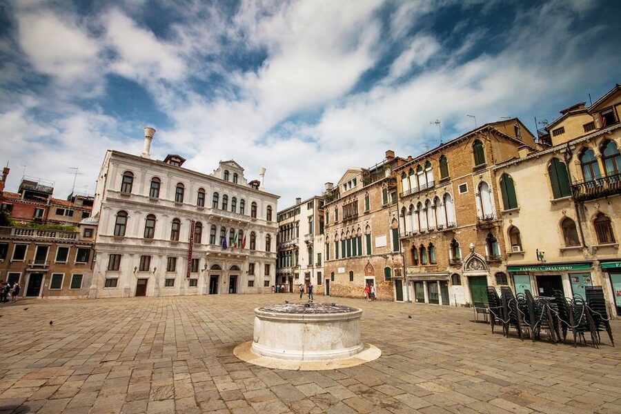 Venice: Morning Walking Tour - What to bring and how to make the walk easier on your feet