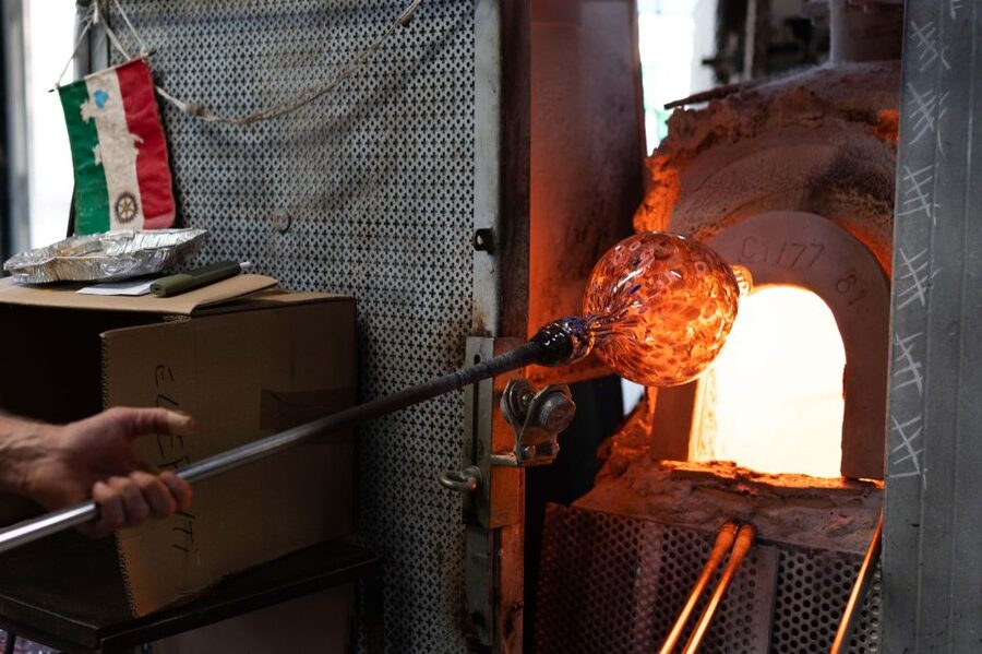 Venice: Murano and Burano Excursion - Watching Murano glass being made, what you should pay attention to