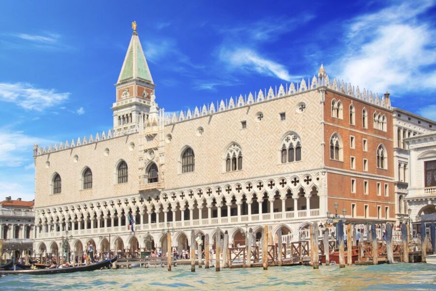 Venice Museum Pass & Doge's Palace Entrance Ticket - Murano Glass and Lace: Why the Craft Stops Matter