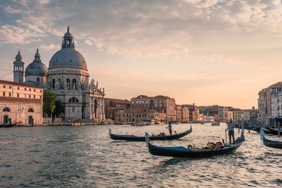 Venice: Off the Beaten Path Private Gondola Ride - Value for money: is $94 per person a smart Venice splurge?