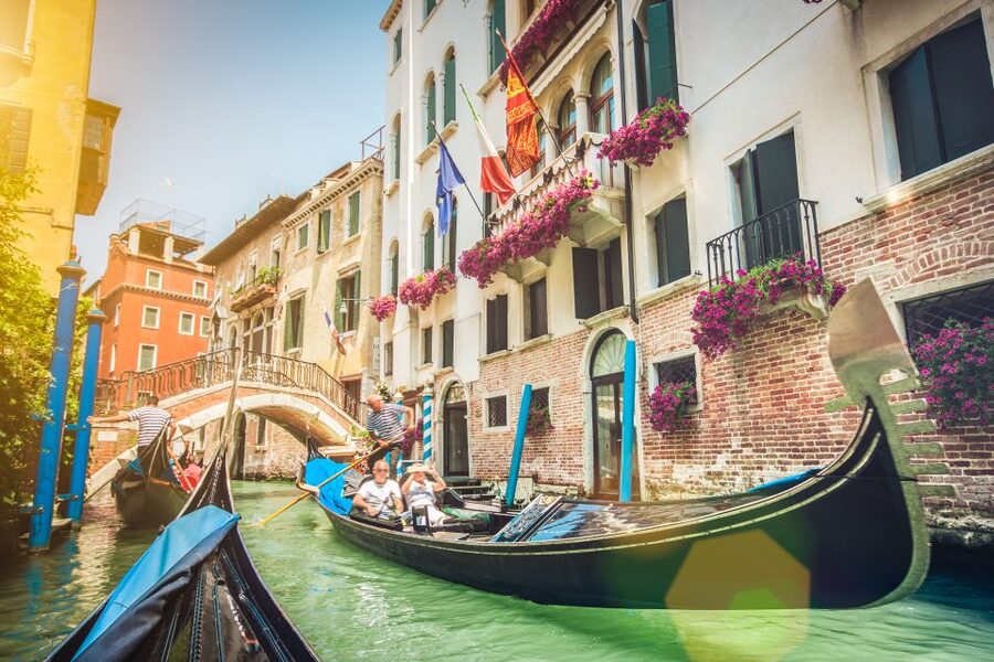 Venice: Off the Beaten Path Private Gondola Ride - Who this private off-the-beaten-path gondola ride suits best