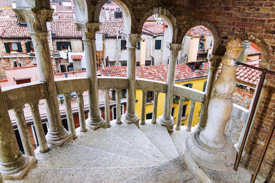 Venice: Palazzo Contarini del Bovolo Entrance Ticket - Entering Venice’s Snail Staircase: What the Ticket Actually Gives You