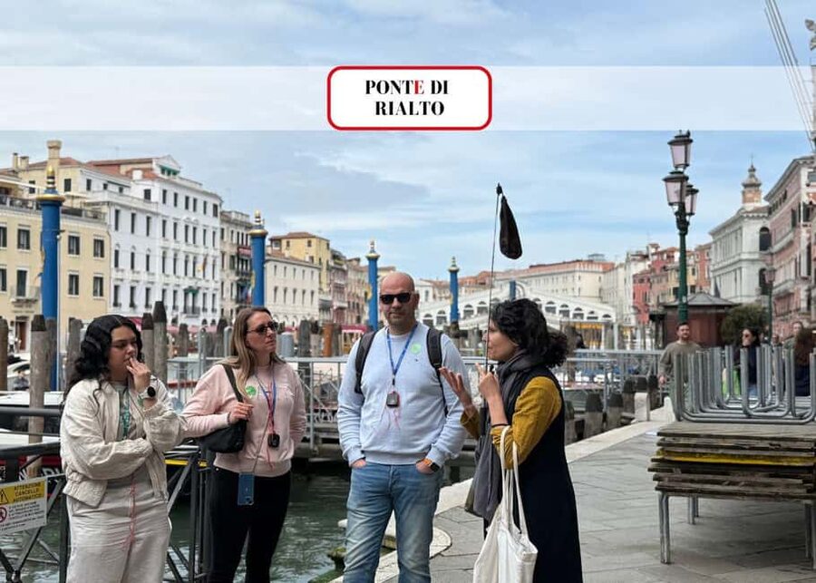 Venice: Rialto Bridge & Offbeat Unusual Venice Walking Tour - Why Rialto Bridge and Offbeat Venice Is a Smart Way to See Venice