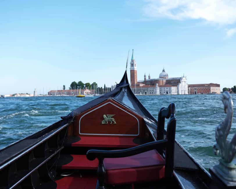 Venice: Rialto Bridge & Offbeat Unusual Venice Walking Tour - Scala Contarini del Bovolo: The Staircase Stop That Changes How You See Venice