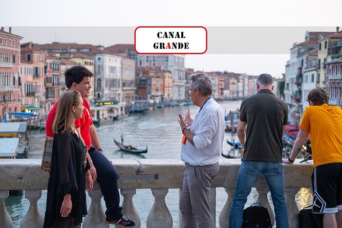 Venice: San Marco to Rialto Walking Tour & Spritz Like a Local - San Marco to Rialto, the simple route that keeps Venice from eating your day