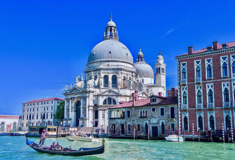 Venice: Shared Gondola Ride through the Lagoon City - Who This Shared Gondola Ride Suits Best