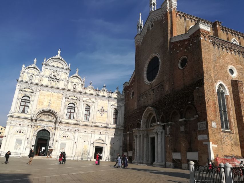 Venice: Sightseeing Tour with a Local expert - Finding Campiello dei Squelini by Ca’ Foscari University