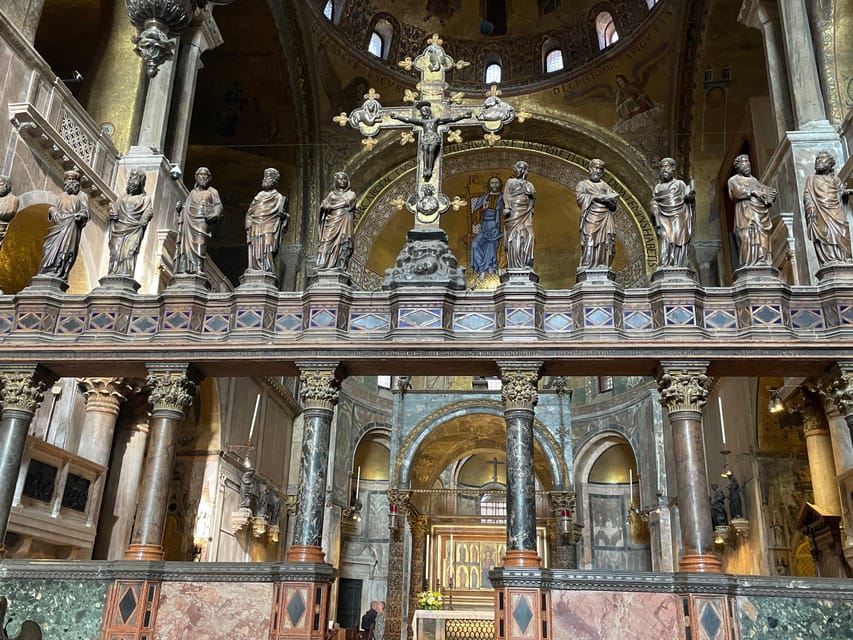 Venice: St. Mark's Basilica & Doge's Palace Tour with Ticket - Bridge of Sighs: the short stop that adds emotional weight