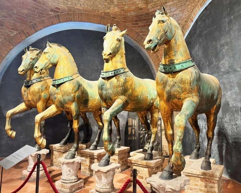 Venice: St. Mark's Basilica Guided Tour and Terrace Option - Why St. Mark’s Basilica Needs a Guide (Especially in Peak Season)