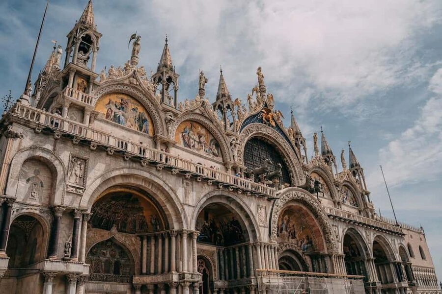 Venice: St Mark's Basilica Small-Group Tour with Terrace - Inside St Mark’s Basilica: Mosaics, Symbols, and the Real Highlights
