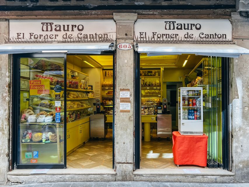 Venice: Street Food Tour with a Local Guide and Tastings - Market Tastings and What They Teach You About Venetian Flavors