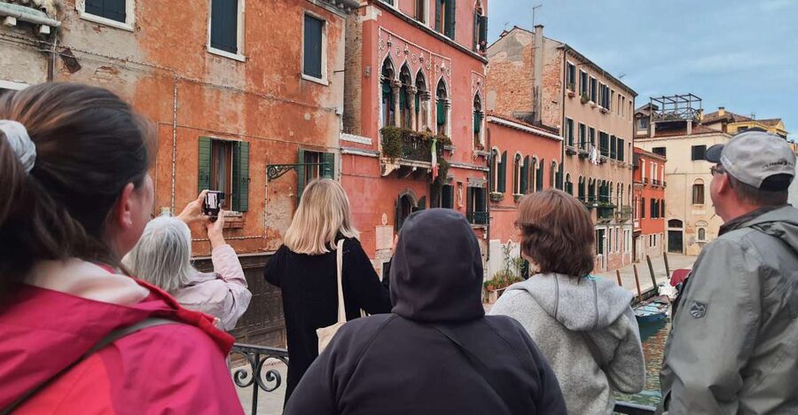 Venice: Walking Guided Tour of the City Must-See Sites - From the outside: Scuola Grande di San Rocco and the Basilica de’ Frari link to Titian